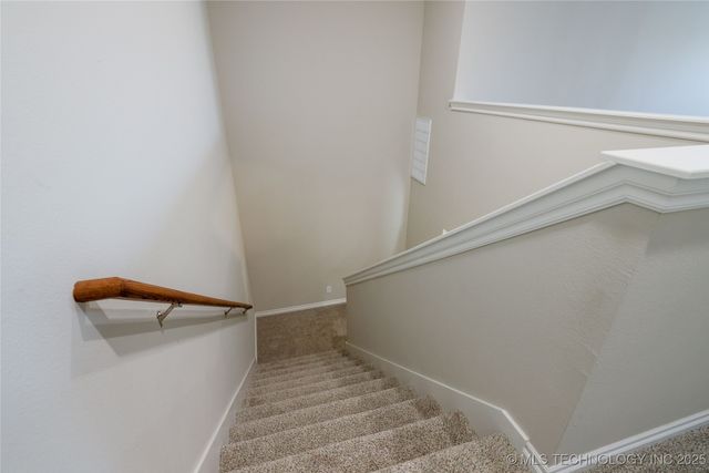 2416 W Birmingham Street, Broken Arrow, OK 74011