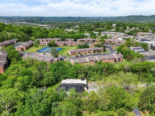 813 Watts Ln, Nashville, TN 37209