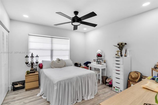 13726 SW 90th Ave 28, Miami, FL 33176