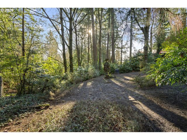 10410 Sw 25TH Ave, Portland, OR 97219