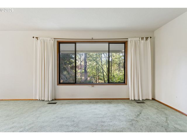 10410 Sw 25TH Ave, Portland, OR 97219