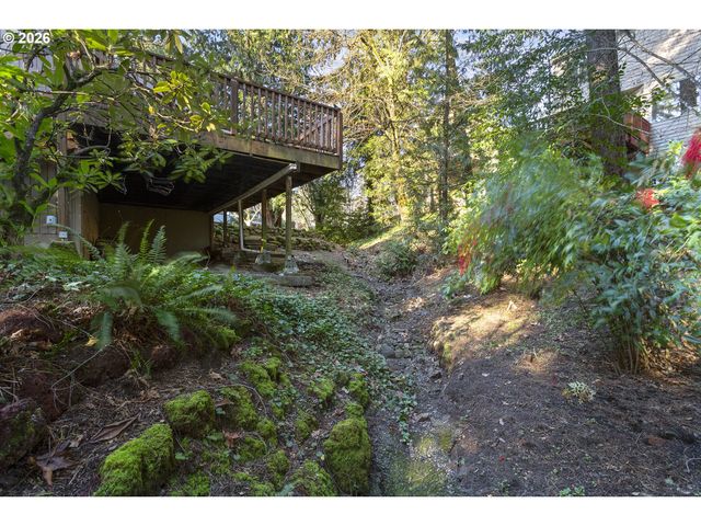 10410 Sw 25TH Ave, Portland, OR 97219