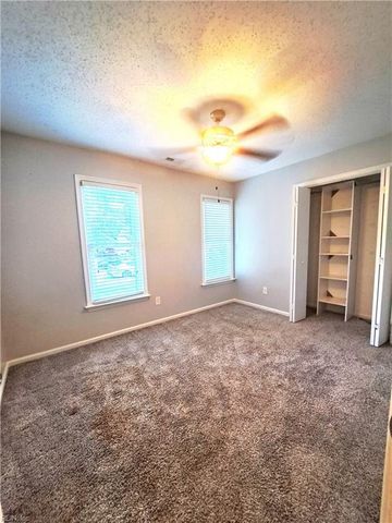 2221 Locks Landing CRES, Chesapeake, VA 23323