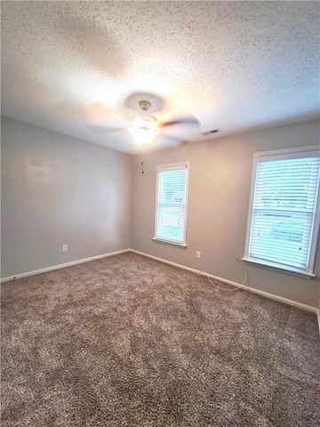2221 Locks Landing CRES, Chesapeake, VA 23323
