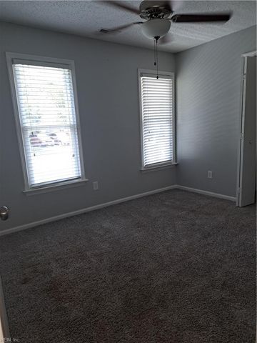 2221 Locks Landing CRES, Chesapeake, VA 23323