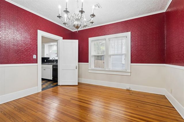 930 S Pickard Avenue, Norman, OK 73069