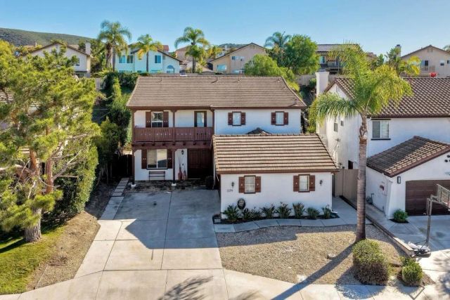 1379 Corte Bagalso, San Marcos, CA 92069
