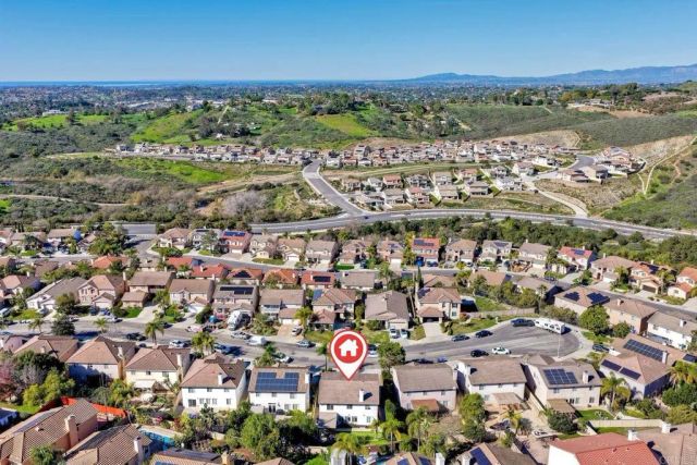 1379 Corte Bagalso, San Marcos, CA 92069