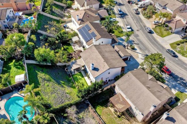 1379 Corte Bagalso, San Marcos, CA 92069