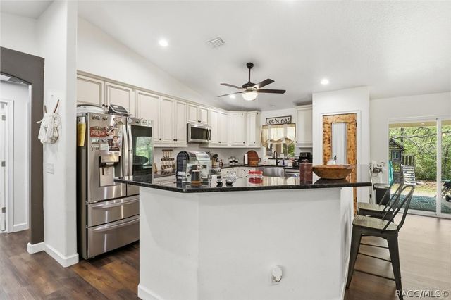 8683 N Teather Terrace, Dunnellon, FL 34434