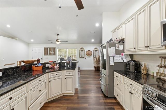 8683 N Teather Terrace, Dunnellon, FL 34434