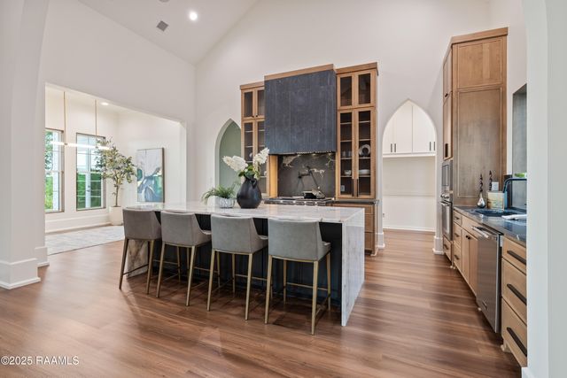 207 Sabal Bend Drive, Youngsville, LA 70592