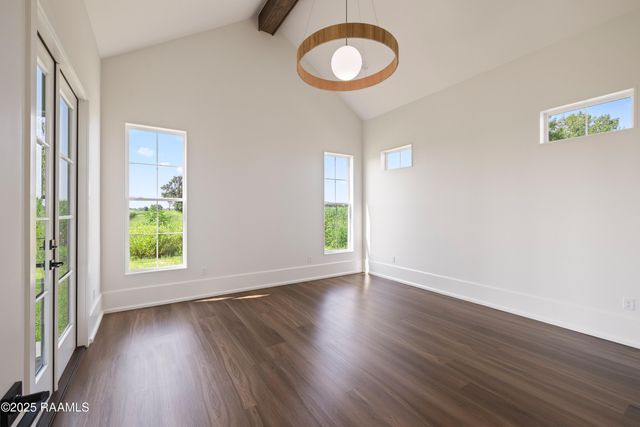 207 Sabal Bend Drive, Youngsville, LA 70592