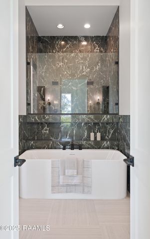 207 Sabal Bend Drive, Youngsville, LA 70592