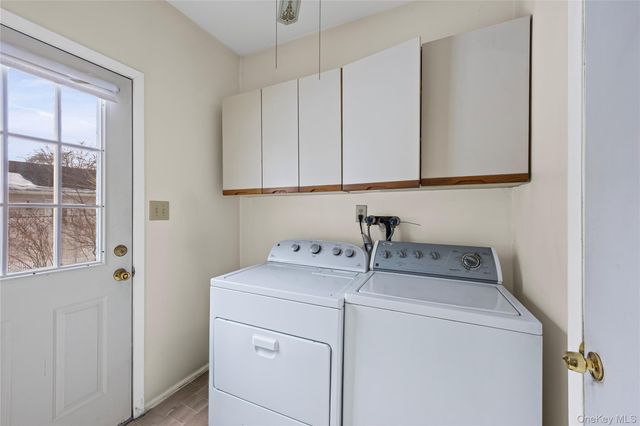 6 23rd Street, East Setauket, NY 11733