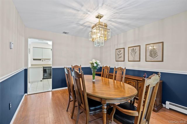 6 23rd Street, East Setauket, NY 11733