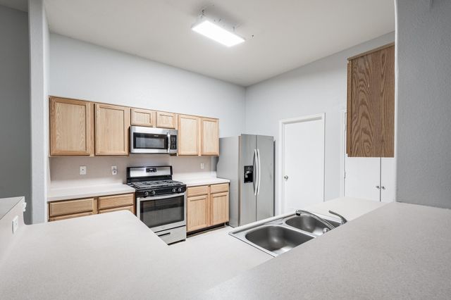 4523 Bridgevillage Drive, Spring, TX 77373