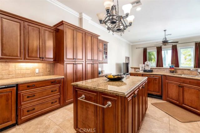 38750 Celita, Temecula, CA 92592