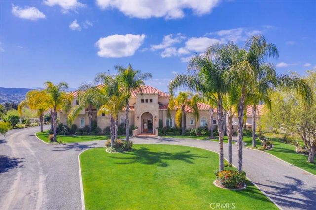 38750 Celita, Temecula, CA 92592