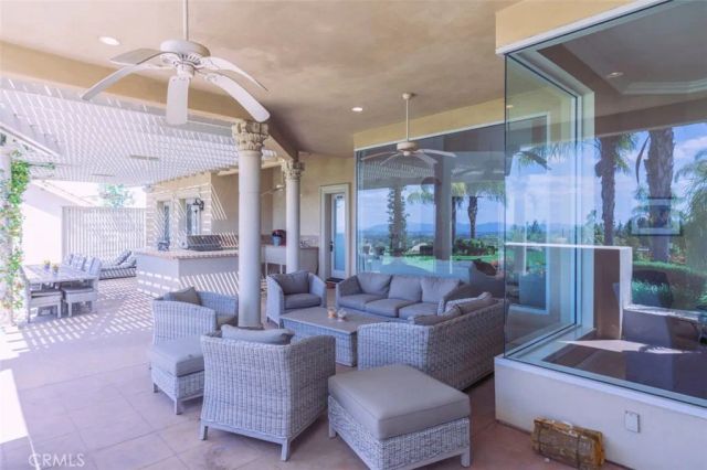 38750 Celita, Temecula, CA 92592