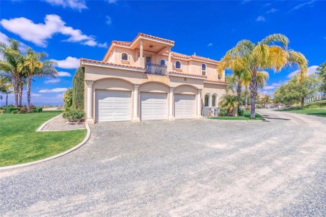 38750 Celita, Temecula, CA 92592