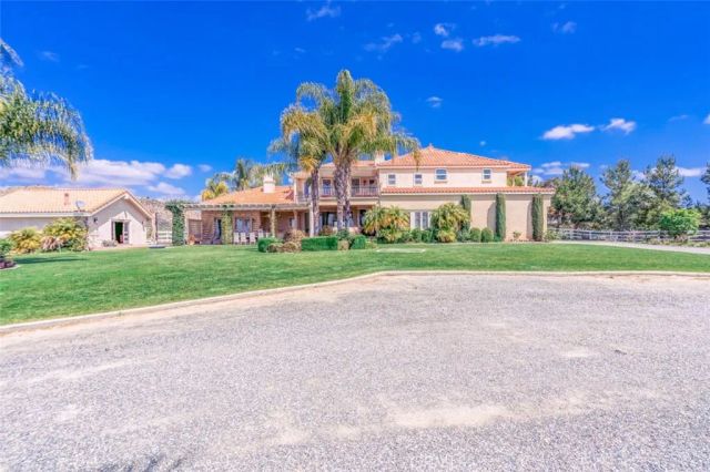 38750 Celita, Temecula, CA 92592