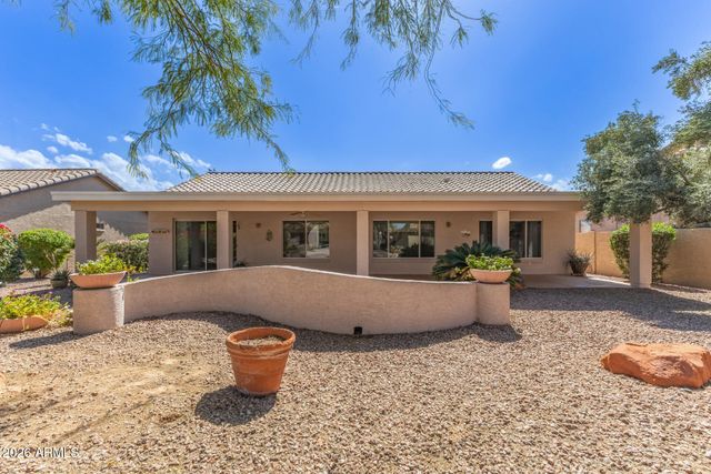 16124 W MULBERRY Drive, Goodyear, AZ 85395