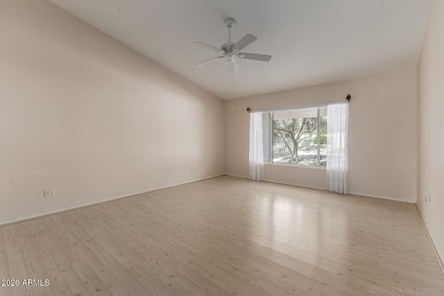 16124 W MULBERRY Drive, Goodyear, AZ 85395