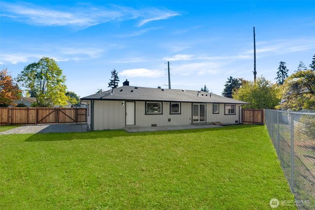 11010 Davisson Rd SW, Lakewood, WA 98499