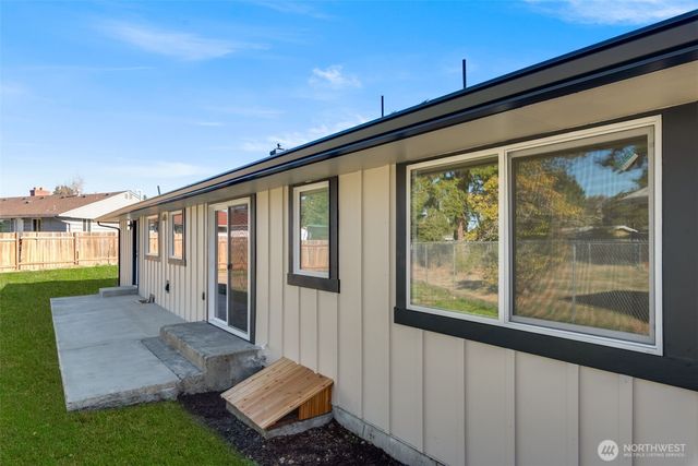 11010 Davisson Rd SW, Lakewood, WA 98499