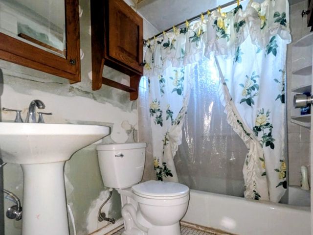 8125 S King Drive D1, Chicago, IL 60619