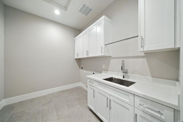 1200 Hillside Ct, Bickford Ranch, CA 95648