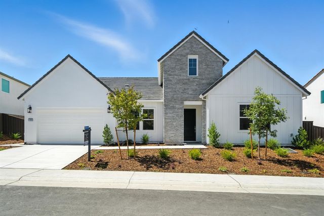 1200 Hillside Ct, Bickford Ranch, CA 95648