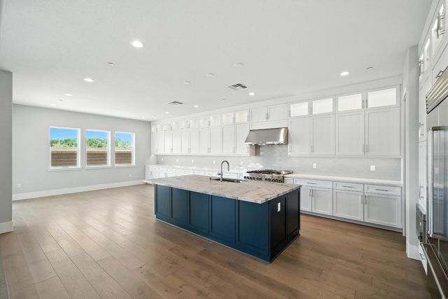 1200 Hillside Ct, Bickford Ranch, CA 95648