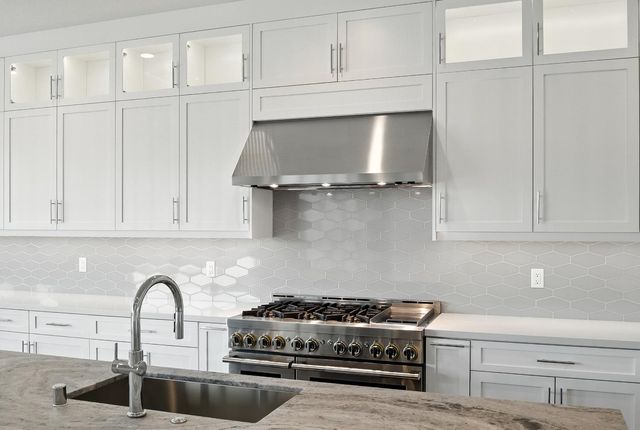 1200 Hillside Ct, Bickford Ranch, CA 95648