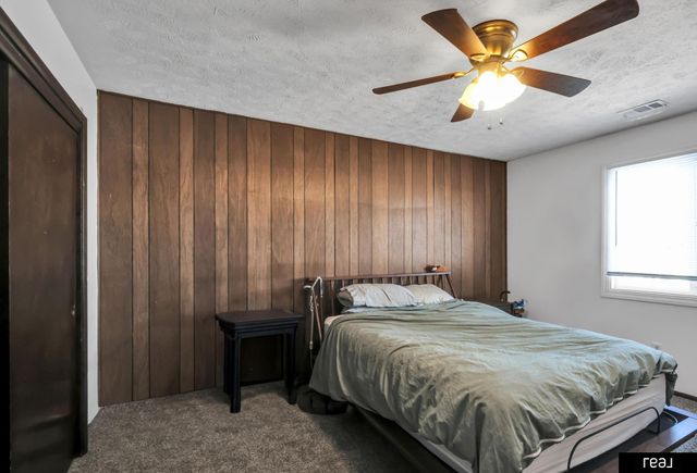 6527 & 6529 Lafayette Avenue, Omaha, NE 68132