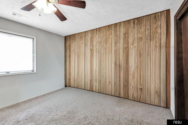 6527 & 6529 Lafayette Avenue, Omaha, NE 68132