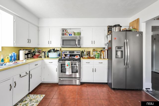 6527 & 6529 Lafayette Avenue, Omaha, NE 68132