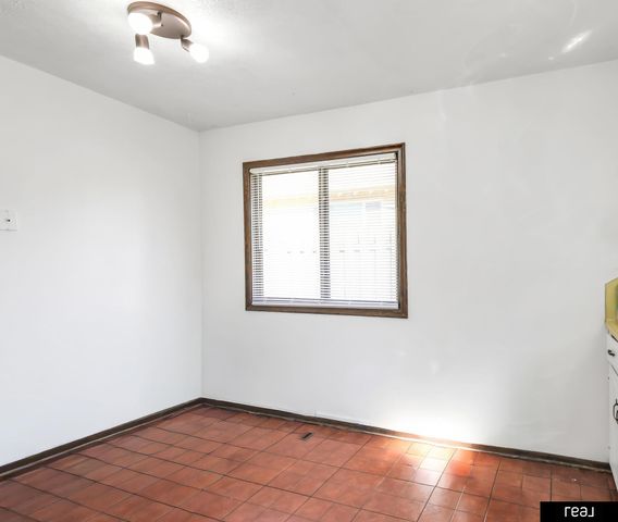 6527 & 6529 Lafayette Avenue, Omaha, NE 68132