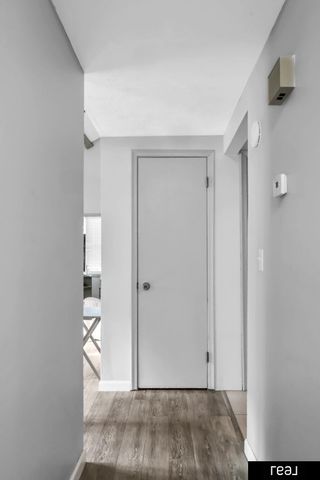 6527 & 6529 Lafayette Avenue, Omaha, NE 68132