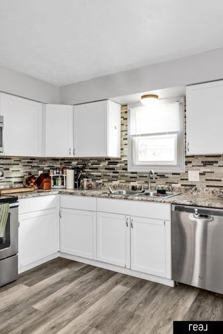 6527 & 6529 Lafayette Avenue, Omaha, NE 68132