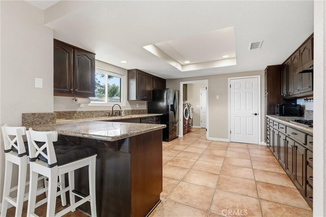 4698 Quartz Hill Road, Lancaster, CA 93536