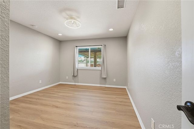 4698 Quartz Hill Road, Lancaster, CA 93536
