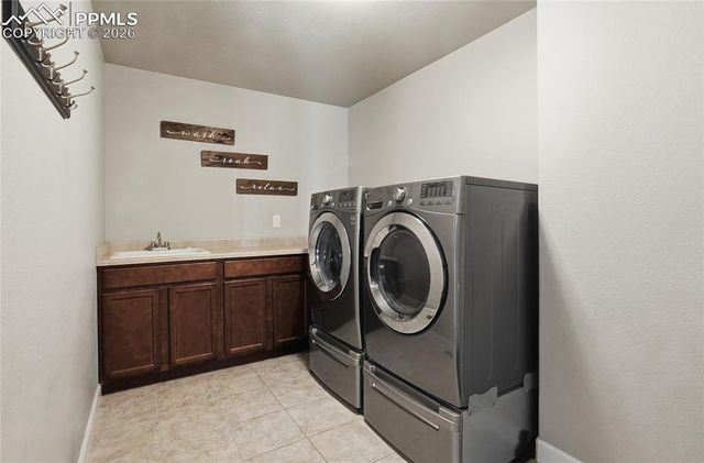 16044 Pole Pine Point, Colorado Springs, CO 80908