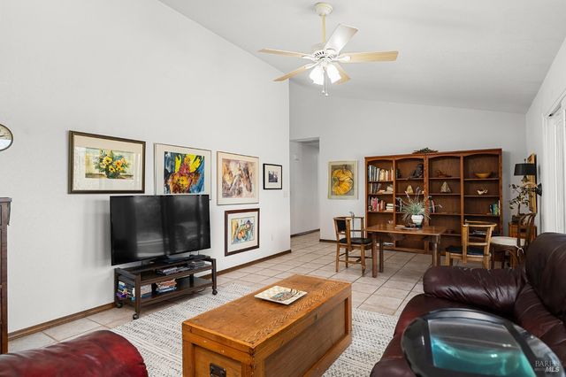 14420 Mesa Ct, Red Bluff, CA 96080