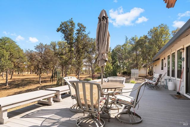 14420 Mesa Ct, Red Bluff, CA 96080