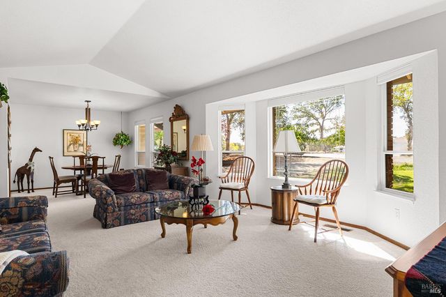 14420 Mesa Ct, Red Bluff, CA 96080