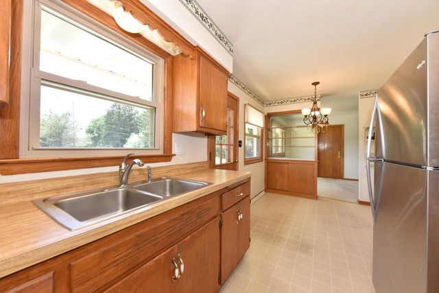 N79W16119 Community DRIVE, Menomonee Falls, WI 53051