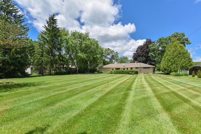 N79W16119 Community DRIVE, Menomonee Falls, WI 53051