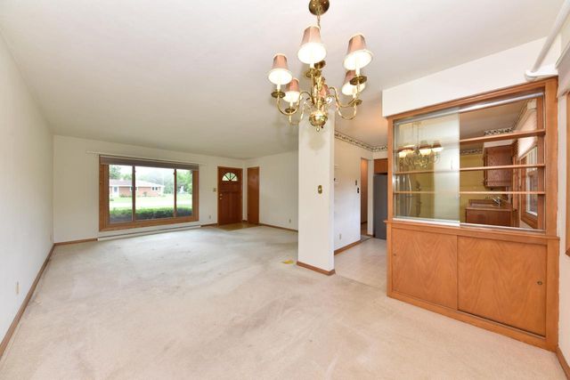 N79W16119 Community DRIVE, Menomonee Falls, WI 53051